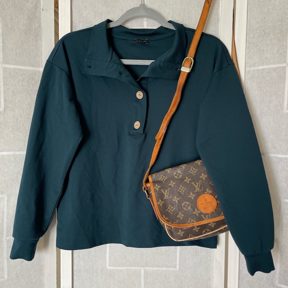 Ann Taylor Teal Whimsical Wood Button Collared Sweater🪵